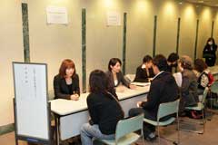 当日、大阪ガン免疫化学療法センターによる医療相談も行われた。